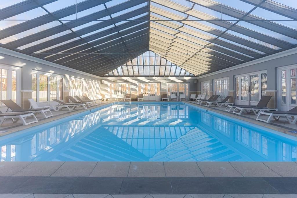 Beautiful Flat With Swimming Pool Tennis Court And Private Car Parking 09 Le Touquet Eksteriør billede